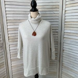 ⚡️3 for $20⚡️ 3/4 Dolman Sleeve Turtleneck